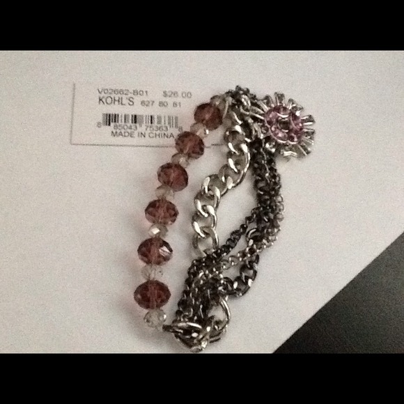 Vera Wang 3 Set JUST REDUCED!!!!!!!!! Price firm - Picture 4 of 4