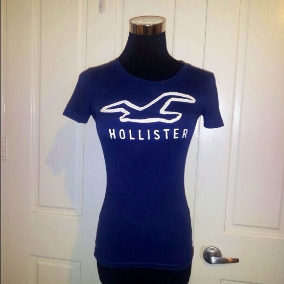 HOLLISTER TSHIRT - Picture 2 of 4