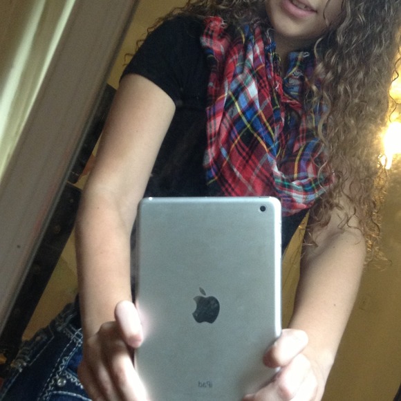 Scarves!!! - Picture 3 of 4