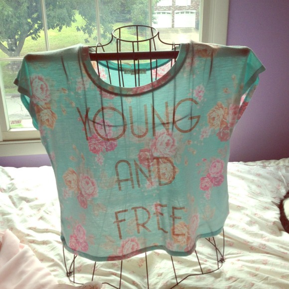 Forever 21 "Young and Free" Crop Top