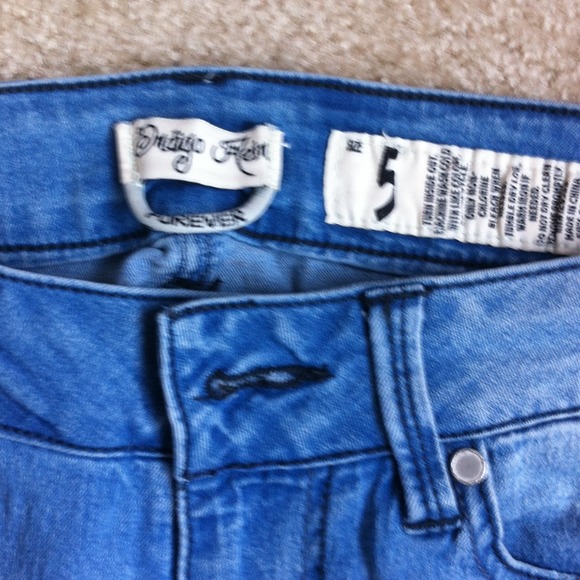 ❌❌SOLD❌❌Jeans - Picture 2 of 2
