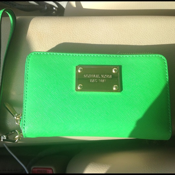 Reduced!!!! Michael Kors wallet