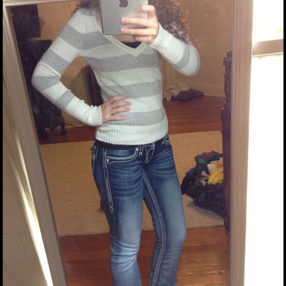 Striped American Eagle Sweater - Picture 4 of 4