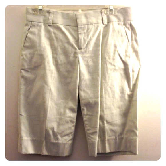 Capri pants - Picture 1 of 4
