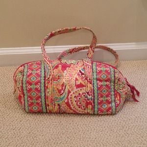 Vera Bradley purse in excellent condition