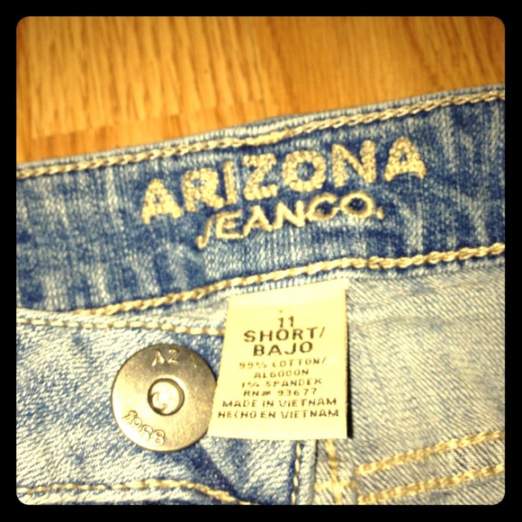 Arizona flare denim! - Picture 1 of 4