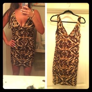 *NWT* Sexy tiered cocktail dress!