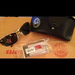 Ray Ban gold frame aviators NWT