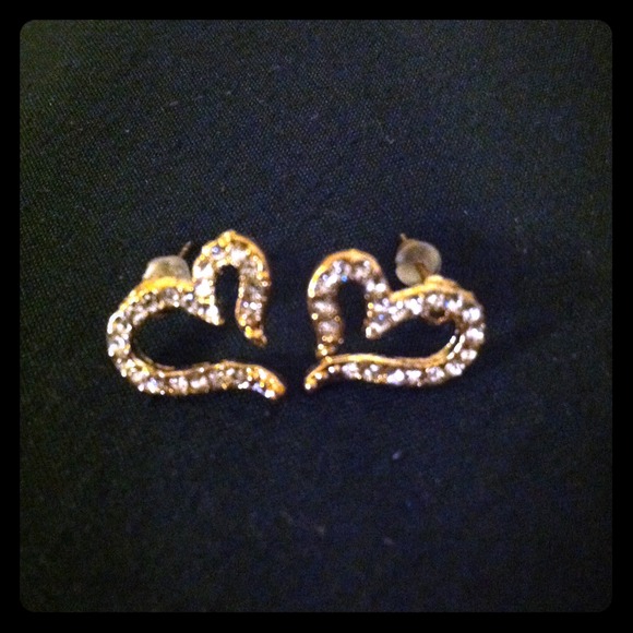 Heart shaped earrings with diamonds