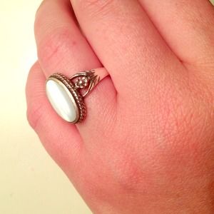 Mother of pearl ring