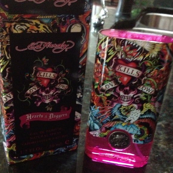 🌟Reduced🌟Ed Hardy hearts and daggers perfume!