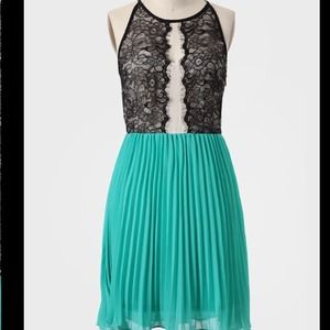 ⛔Not available⛔Vintage Inspired Lace&Pleats Dress