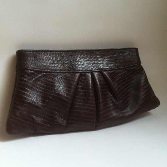 SOLD: Lauren Merkin lizard texture clutch - Picture 1 of 3