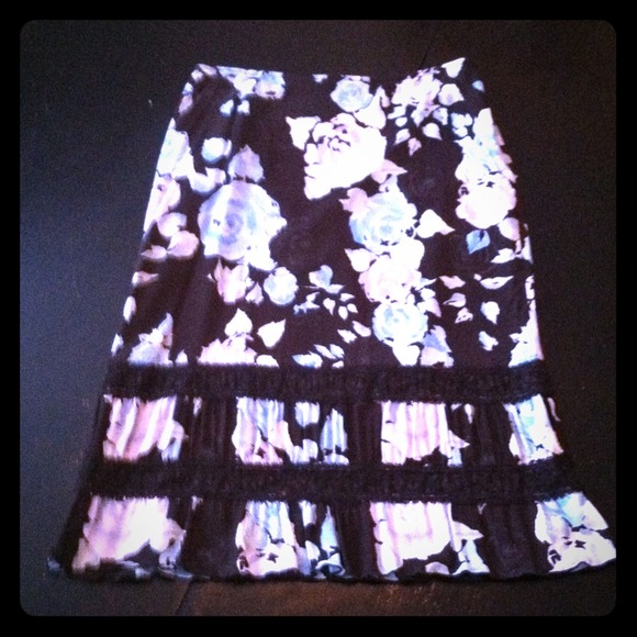 bebe Skirt