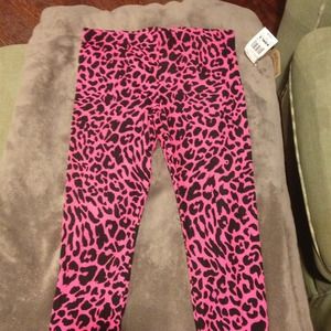 Pink leopard print leggings
