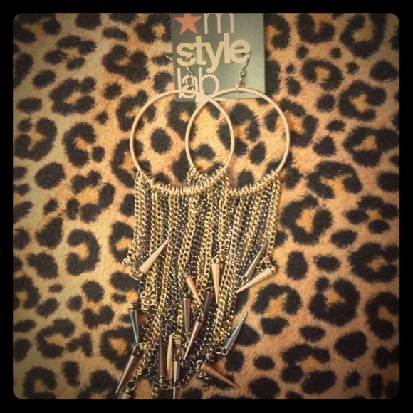 Cute long earrings never worn