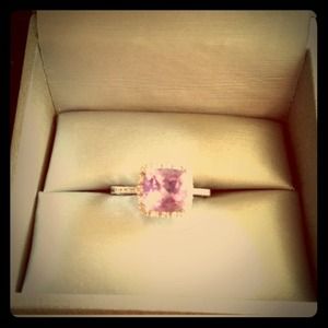 14k White gold genuine Amethyst ring.