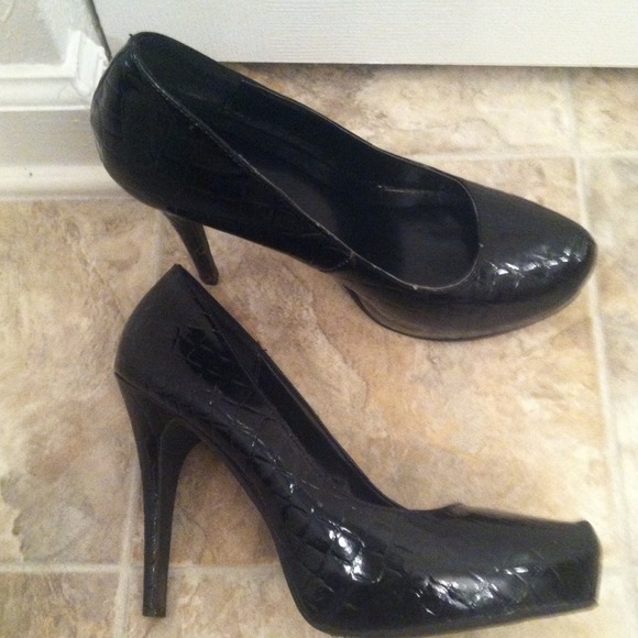 Black leather like heel
