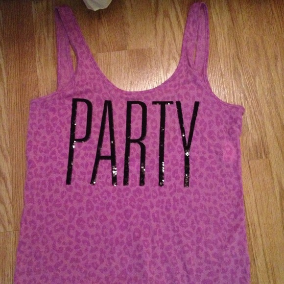 🚫Trade🚫VS purple PARTY tank