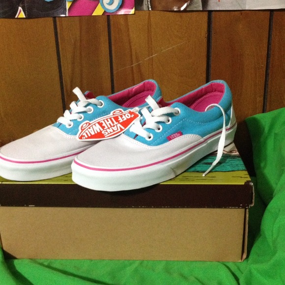 REDUCED **New Classic Vans**.