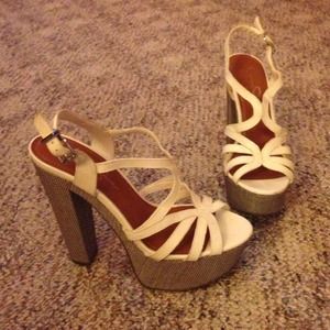 Jessica Simpson 5" Heels. Basically new!!