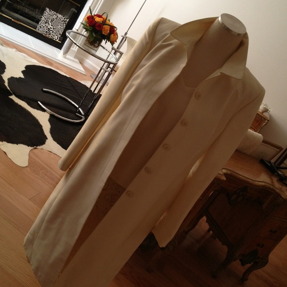 ❤ Royalties : Pure Silk Manteau set - Picture 2 of 4