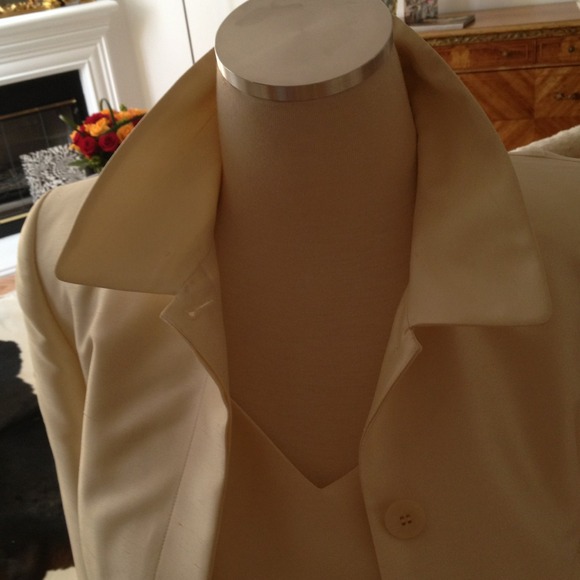 ❤ Royalties : Pure Silk Manteau set - Picture 3 of 4