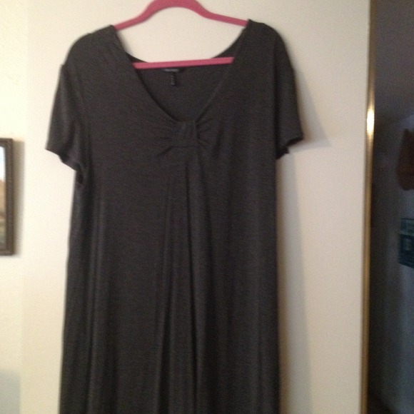 Cute dark gray dress