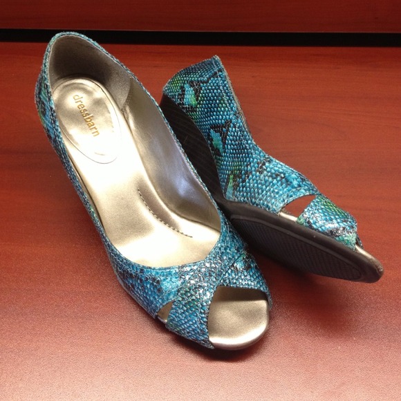Turquoise Snake Skin Wedge heels