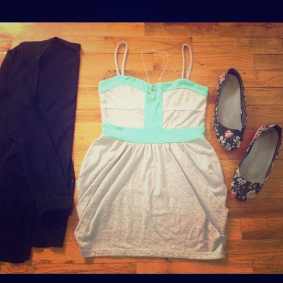 Urban Outfitters Dresses & Skirts - Urban Outfitters Color Contrast Dress