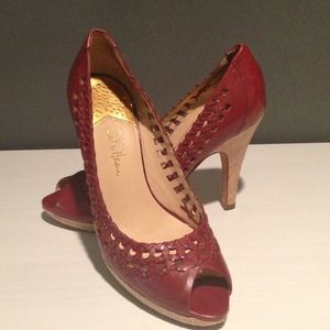 Like new Cole Haan Nike Air red sandals