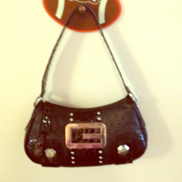 Guess purse