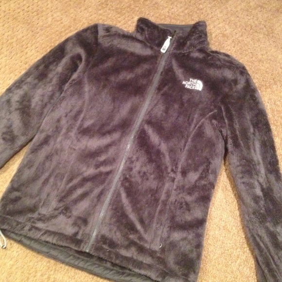 SOLD💢💢 Grey Denali north face jacket!