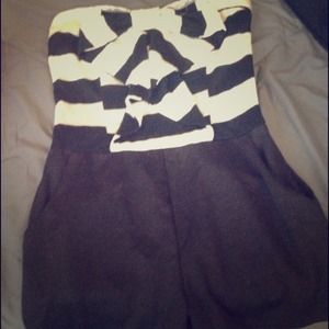 Black and white bow romper