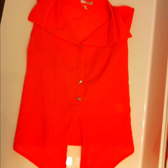 Coral/neon shirt