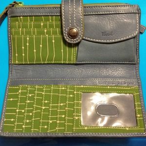 Fossil Wallet