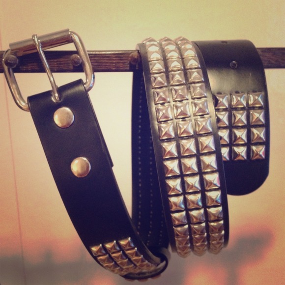 Studded Hot Topic Belt!