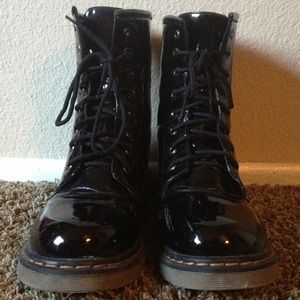 black jefferey Campbell style combat boots