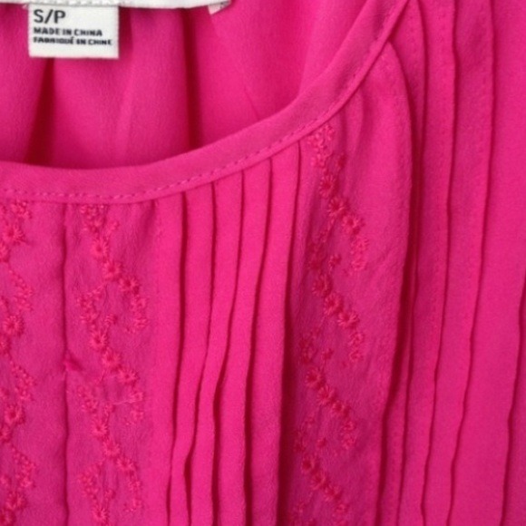 SOLD Bright Pink Tank Top with Flower Threading - Picture 3 of 3