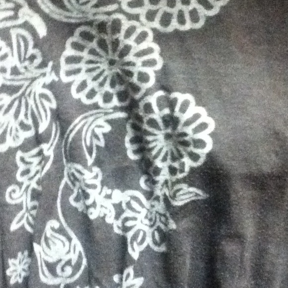 Top - Picture 3 of 3