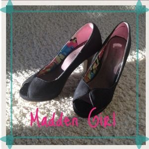 Madden Girl heels size 7.5