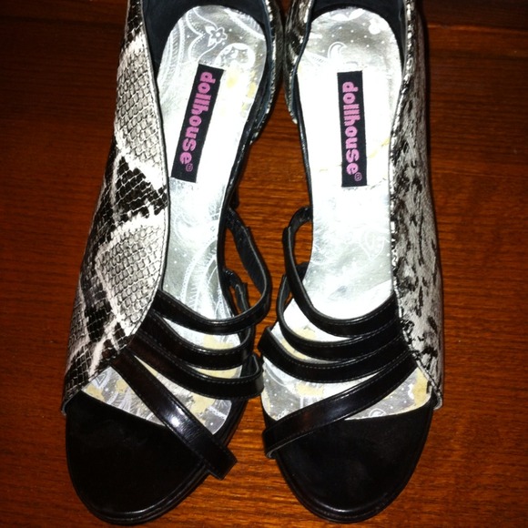 Dollhouse  heels