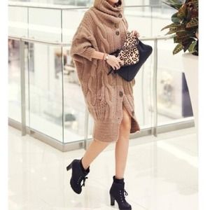 💖NWT💖 modern style loose fit sweater💖