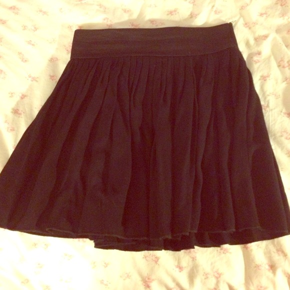 Basic black Forever 21 skirt
