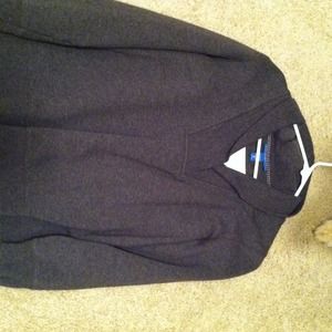 Long sleeved sweat shirt with white tank connect