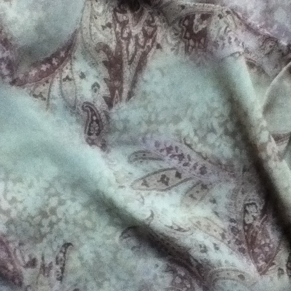 Top - Picture 2 of 3