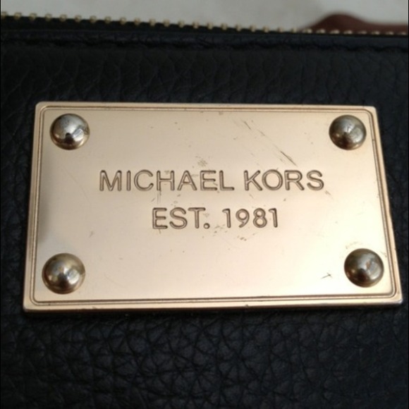 SOLD!!  Michael Kors AUTHENTIC Black Leathe