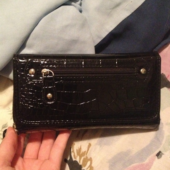 Black Wallet - Picture 4 of 4