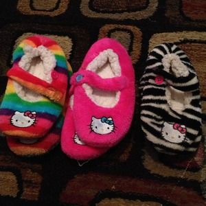 BUNDLE Hello Kitty slippers