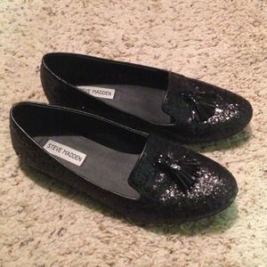 Black glittery Steve Madden loafers
